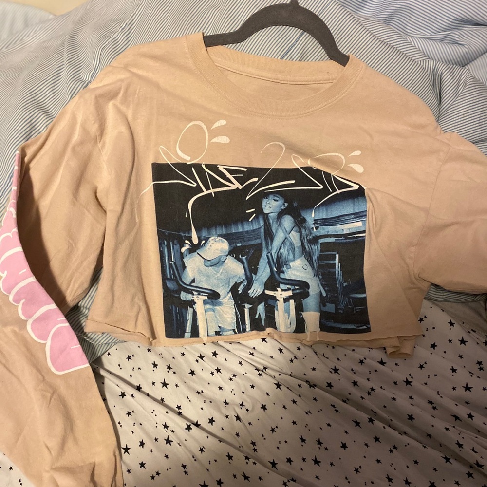 Ariana grande side to side merch